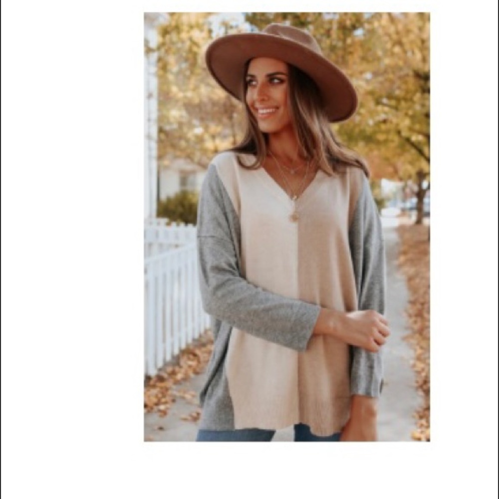 JODIFL  V-Neck Neutral Colorblock Sweater, Size Small